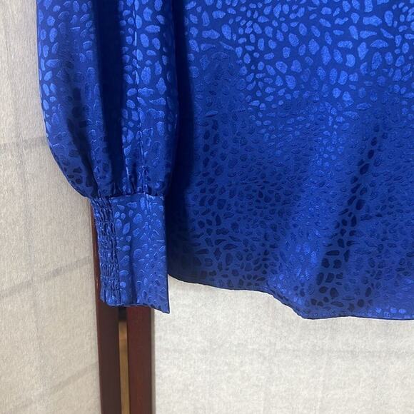 NWT CHENAULT SAPPHIRE SATIN JACKUARD CROSSOVER BLOUSE SIZE S‎ - Picture 5 of 8